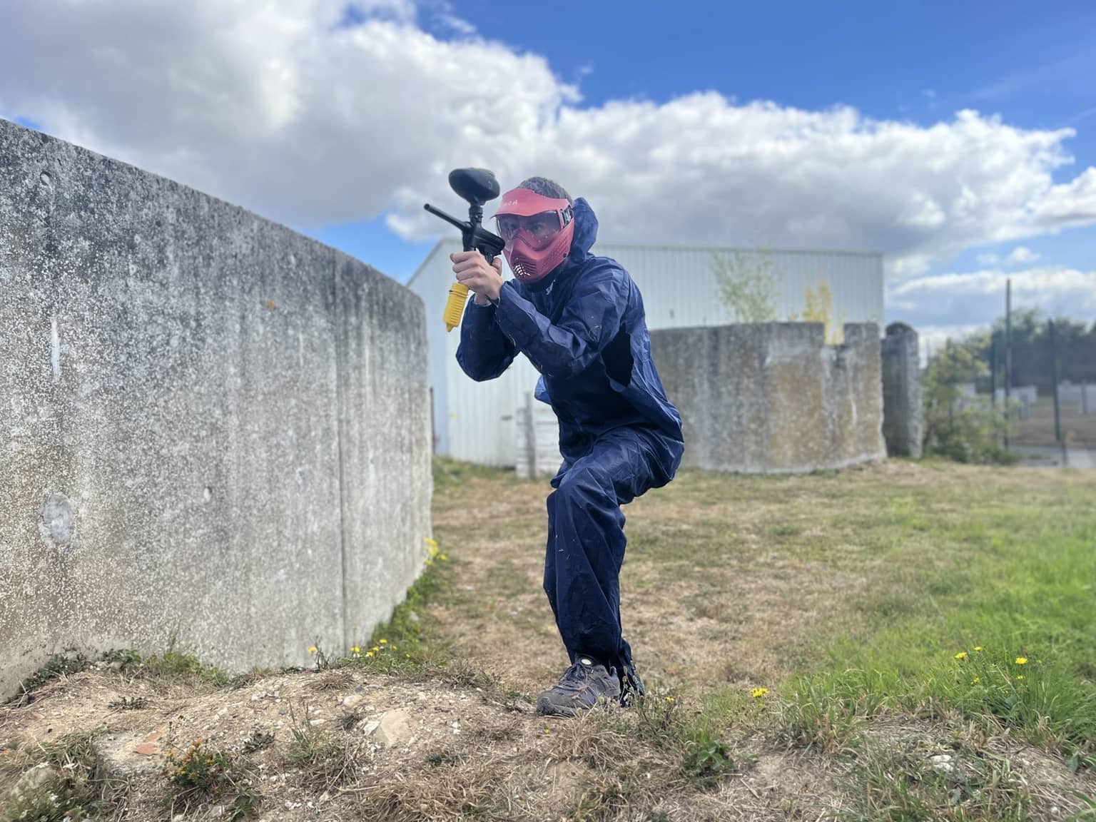 EVG dans les Hauts-de-France : Paintball ou Laser Tag, quel jeu de tir pour le futur marié ?